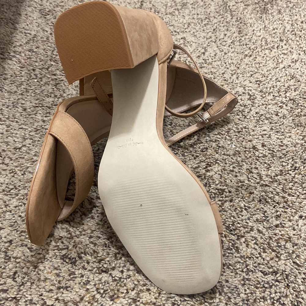 Nude Strappy Heels! - Picture 3 of 4